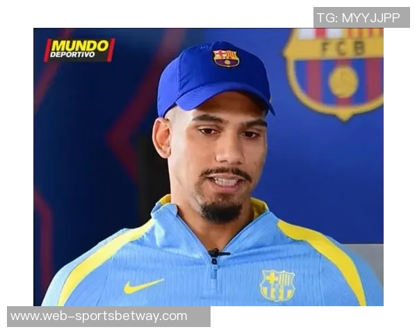 巴萨全队力挺阿劳霍尽管在对切尔西比赛中被罚下